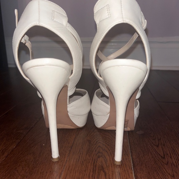 Nine West Heels - 5.5 - Picture 5 of 6